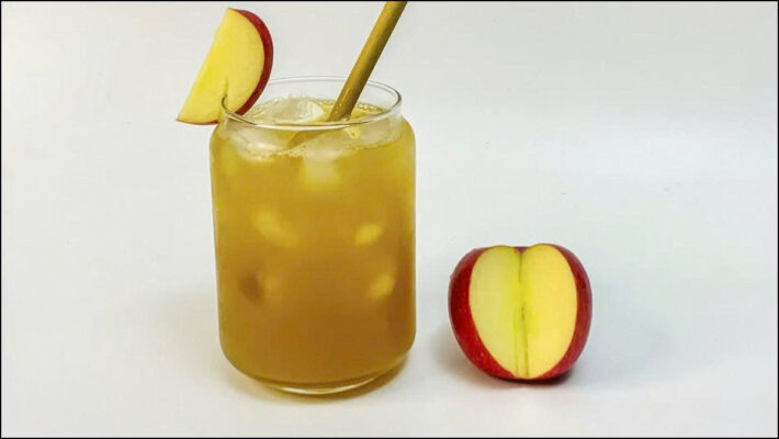 Nước ép táo