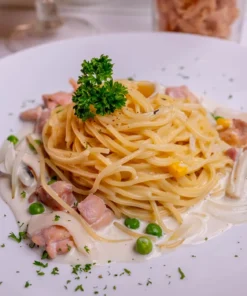 Mì Ý Gà Sốt Chanh Bơ Tỏi